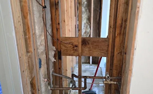 Frozen Pipe Water Removal in Lawndale, CA