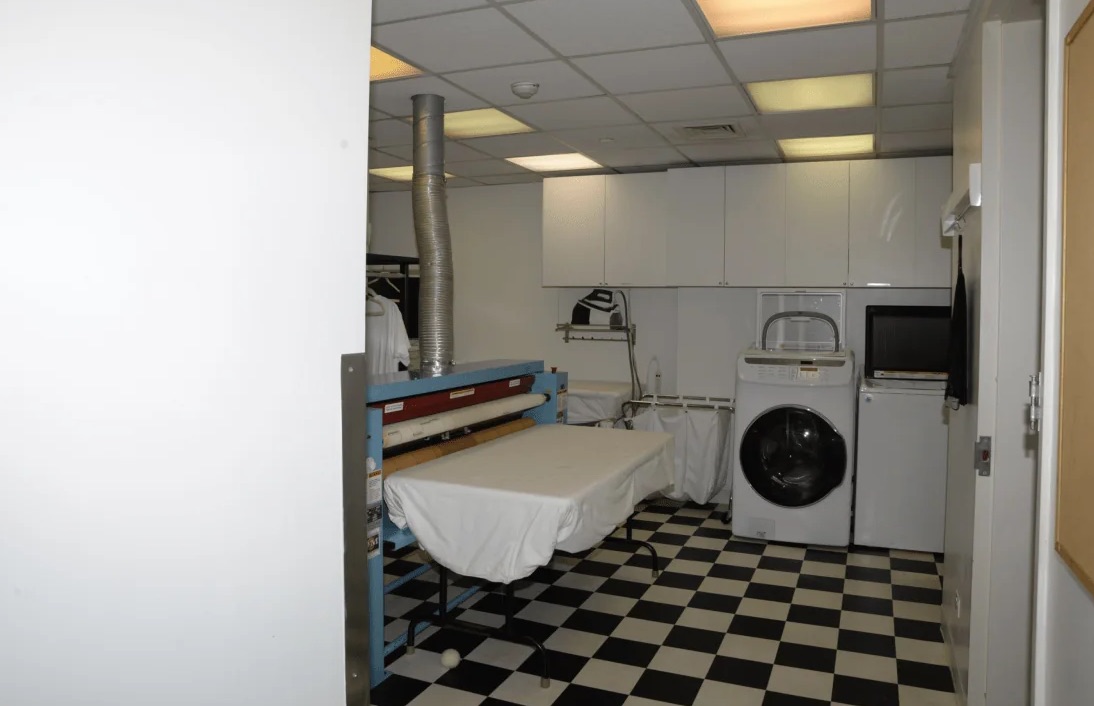 Laundry Room Water Removal in Castaic, CA